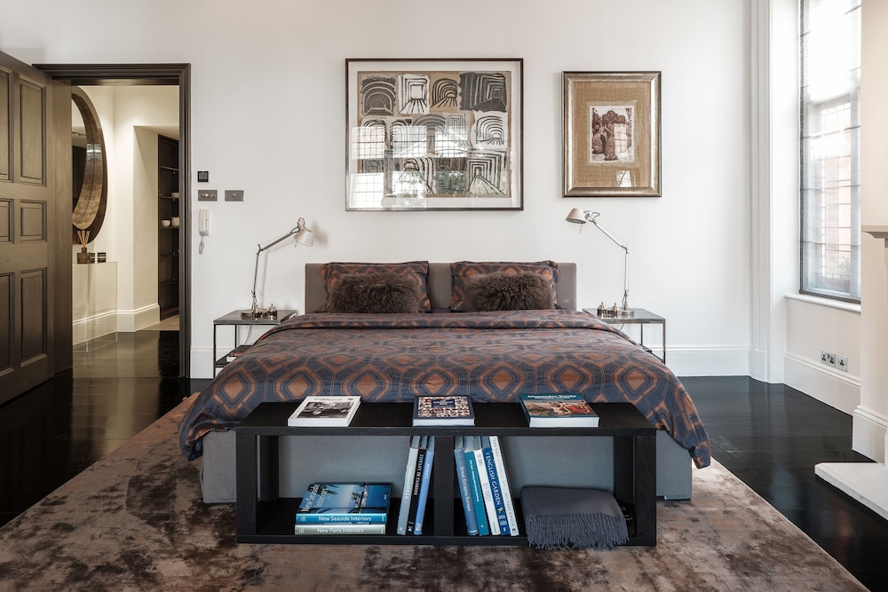 Luxury Suite in Cadogan Square 1