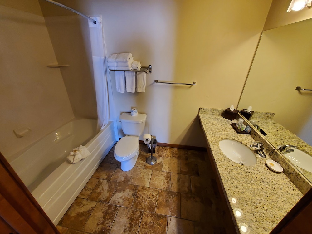 CB&M Executive Suites
