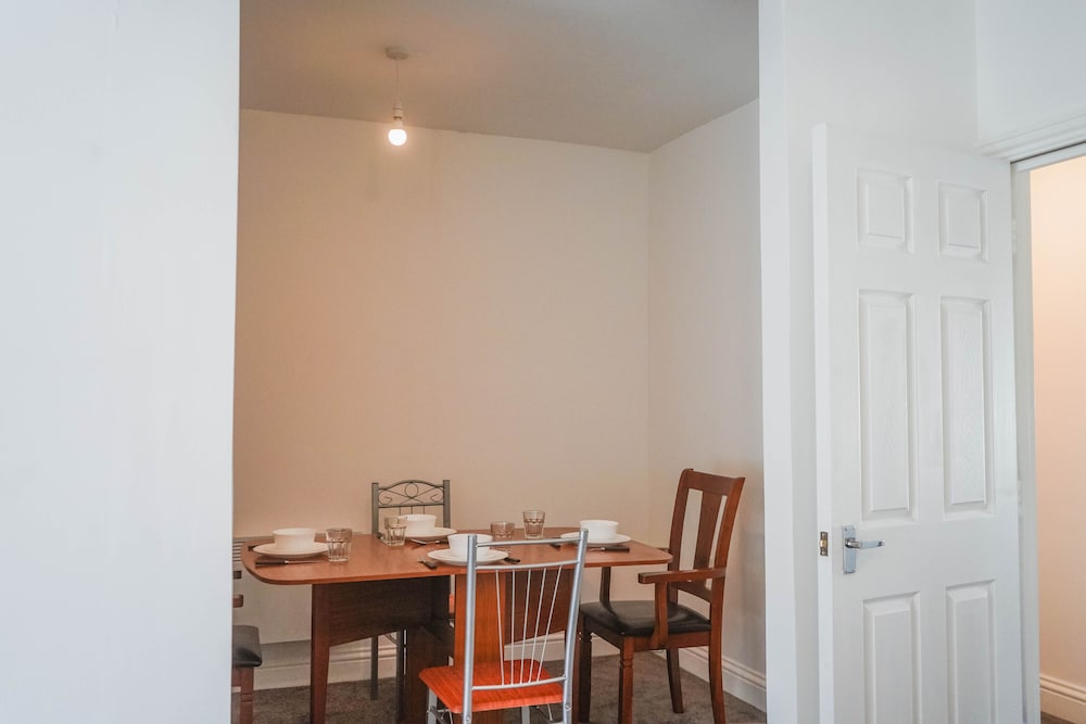 Dover Vacations - 1 Bed Flat in Pedestrianized High Street - Property Image 8