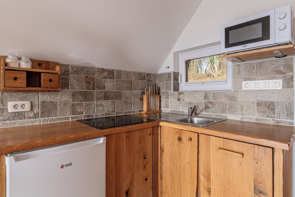 Vineyard Cottages Rataj view 4