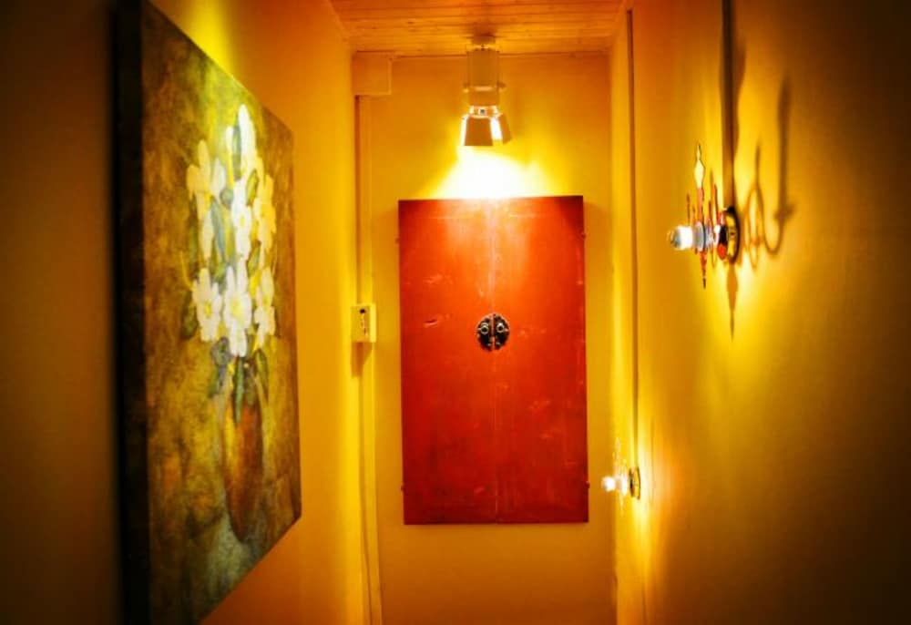 Sharemood Guest House