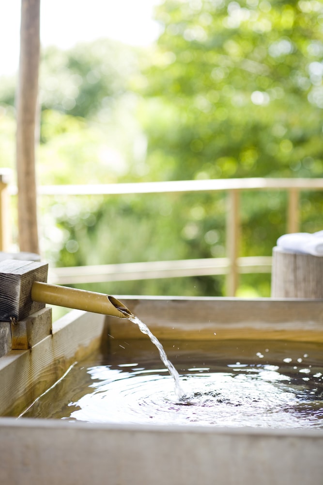 Miya Onsen Higaki Hotel