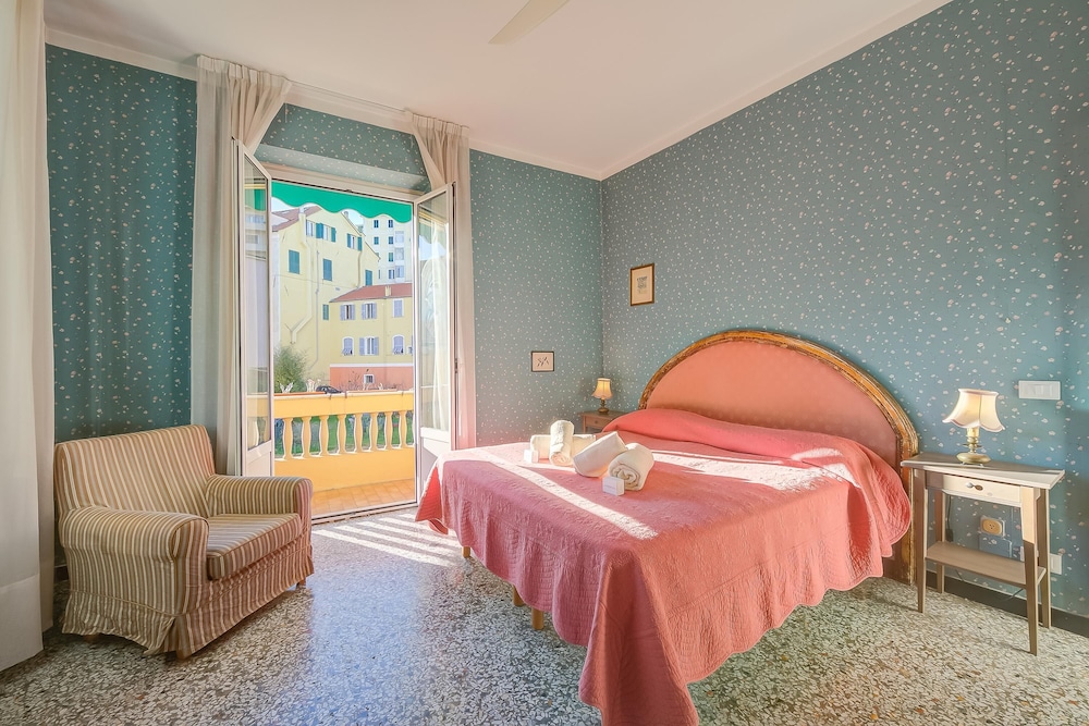 Sunrise Apartment Seaview photo 3