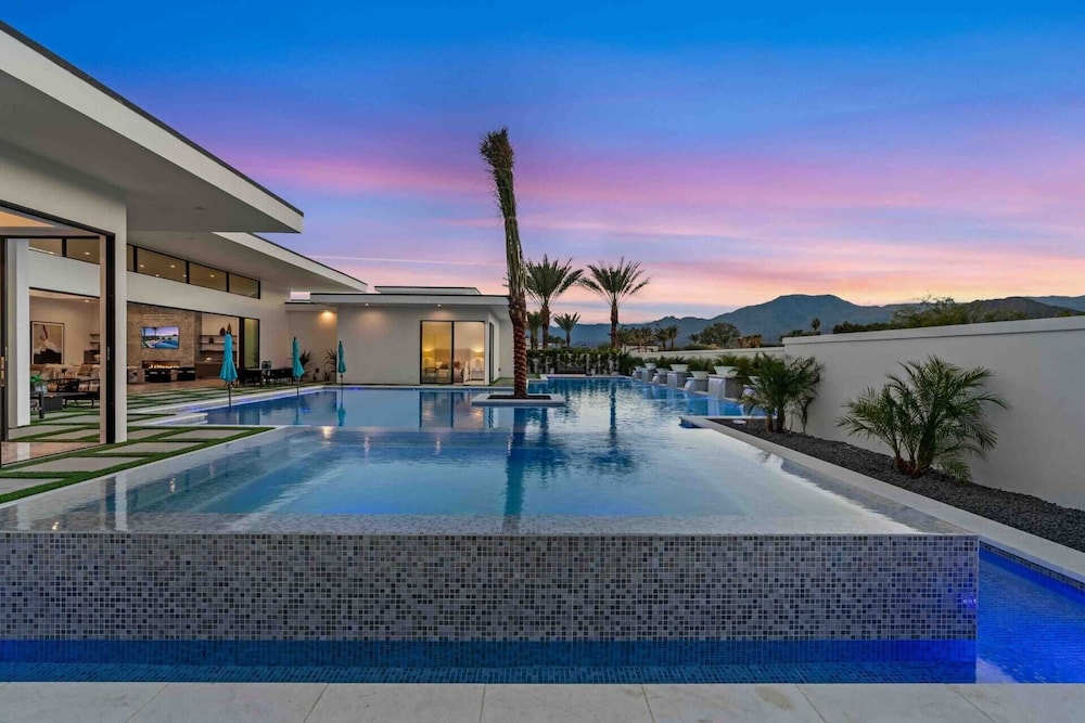 Exclusive Stay w/ Pool & Hot Tub Bravo Villa #14 by Avantstay