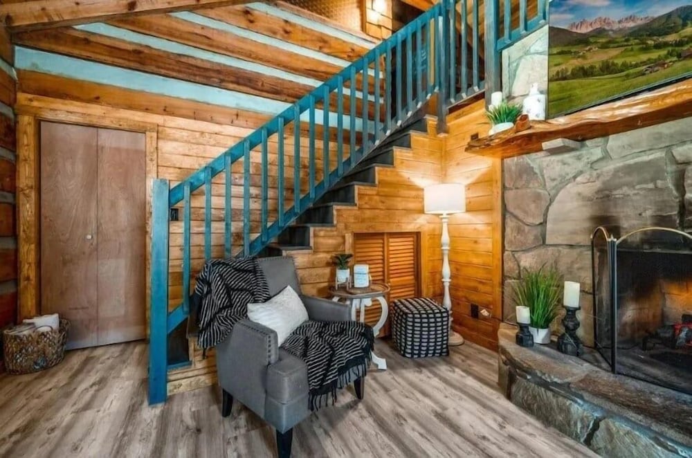 Hidden Acres Lodge 3 Bedroom Cabin