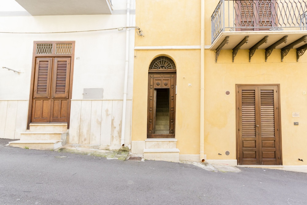Visitsicilia Le Magnolie 5