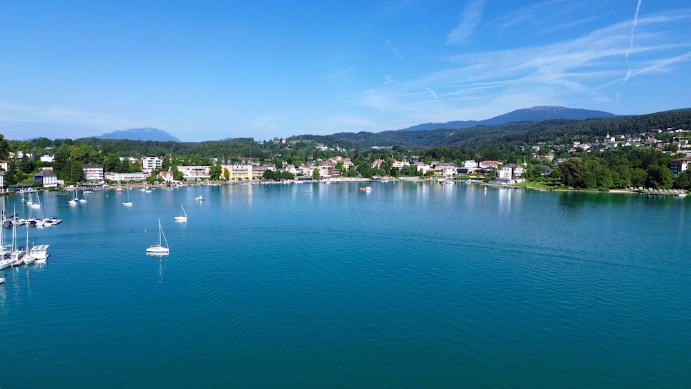 Mountains&Lakes Apartment Seepark Velden