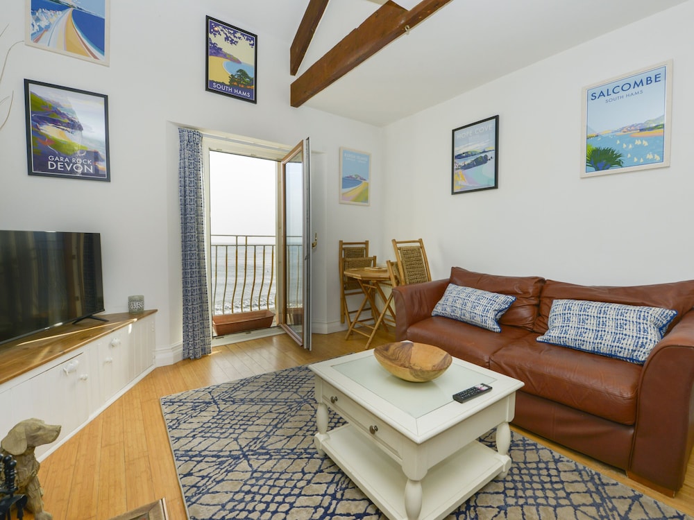 2 Bayview