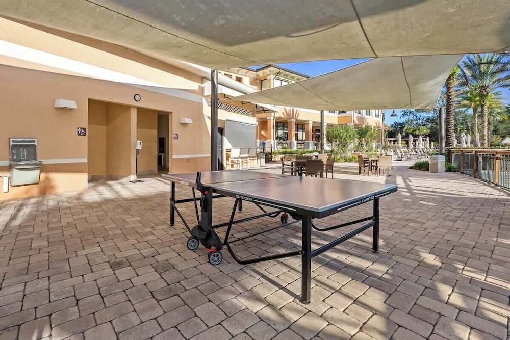 Pet Friendly 4 BR With Hot Tub