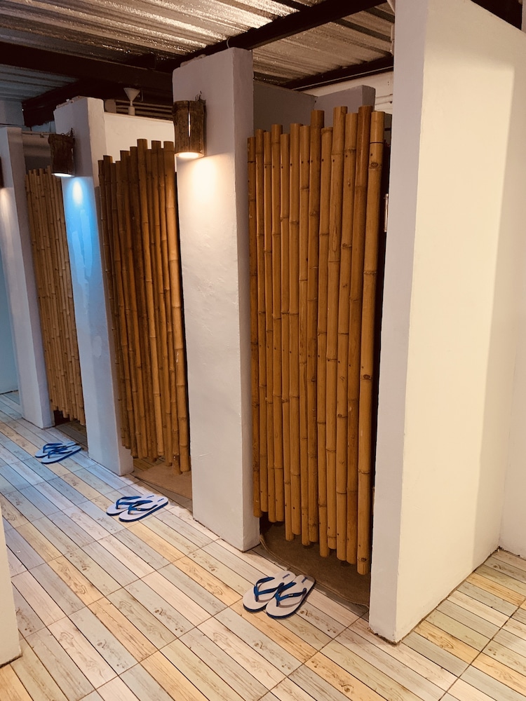 Hostel Baan Ichi