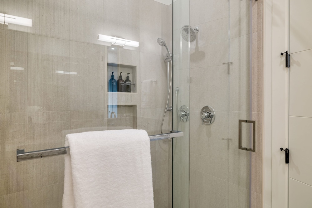 Orion by Avantstay Luxury 5bdr Ski Home w Views Minutes to Deer Valley Lift