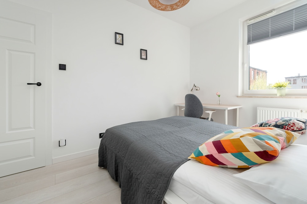 Łąkowa Apartment Łódź by Renters