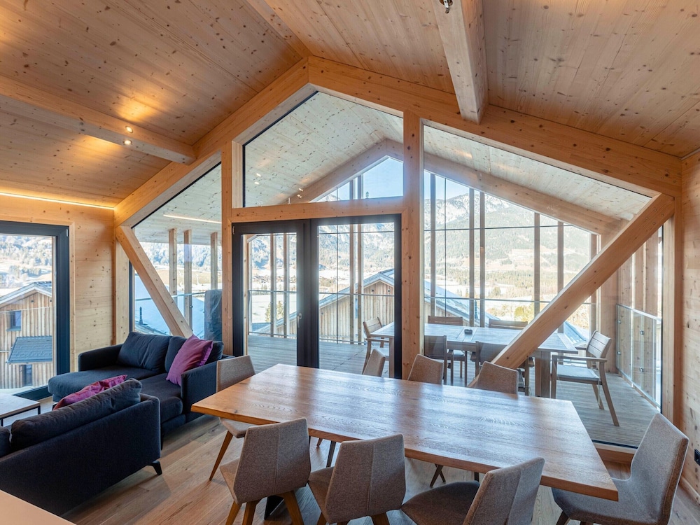 Welcoming Chalet With Wellness