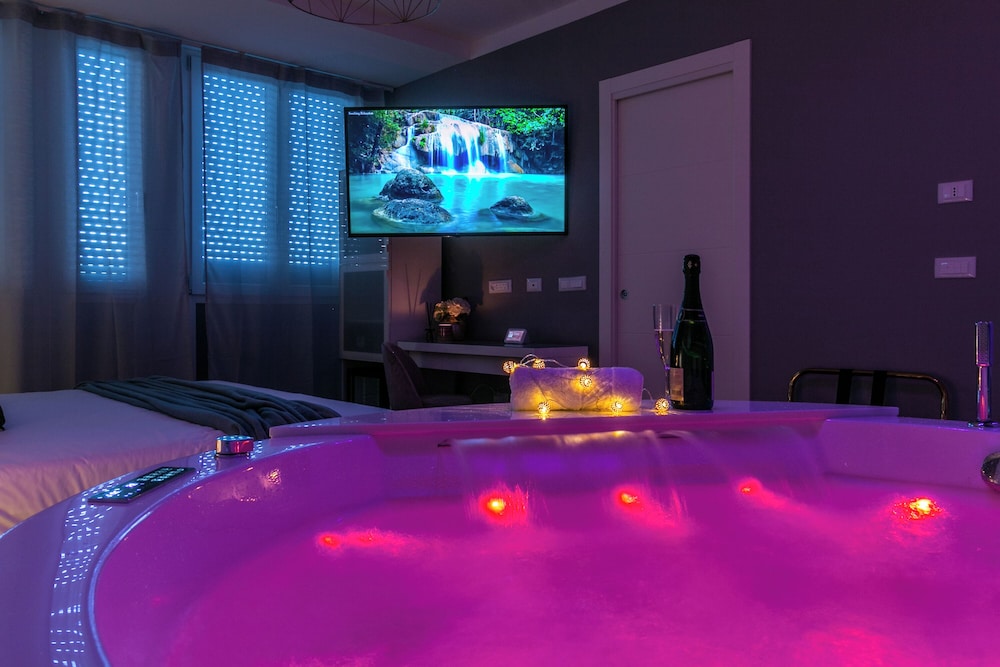 4 Star Suite SPA