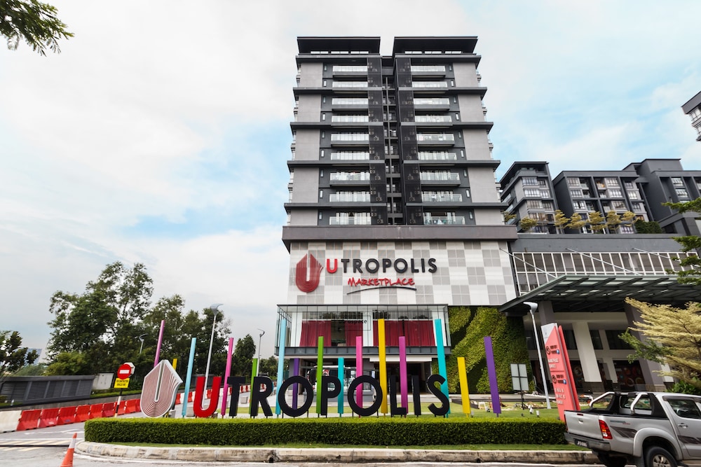 Utropolis Lifestyle Suites at Shah Alam photo 1