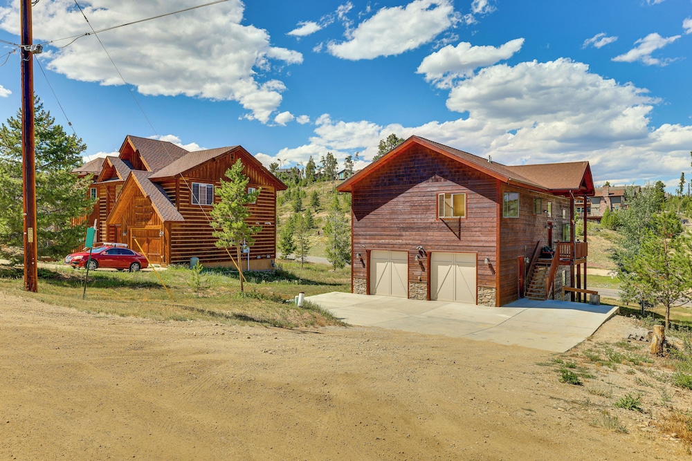 Cozy Grand Lake Home w/ Views & Gas Grill! view 3