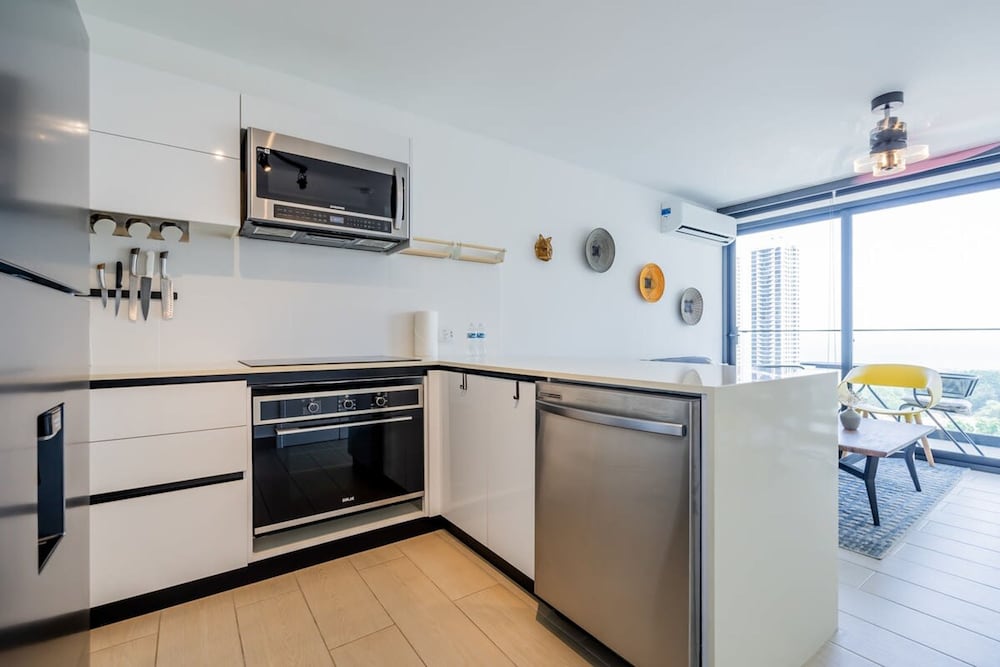 w Wonderful 1BR in San Francisco With Balcony