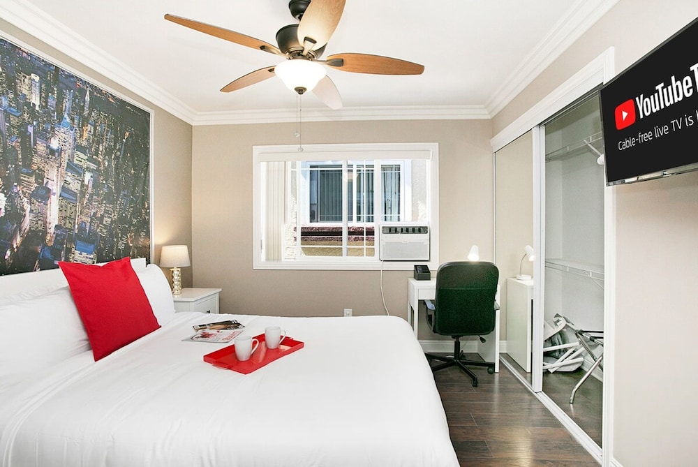 Costa Mesa -newport- Patio - Free Parking-cm-2