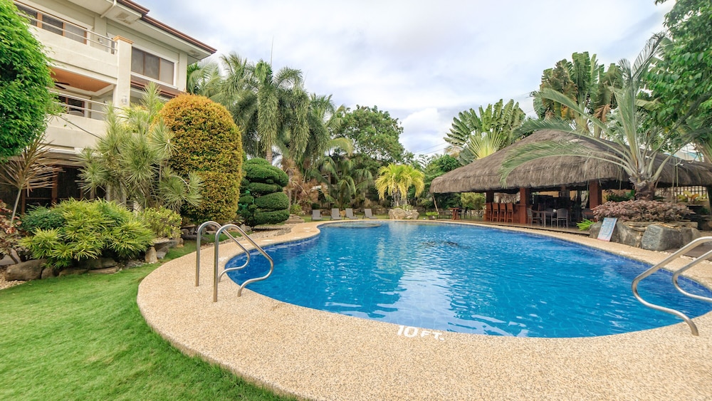 Golden Palm Resort