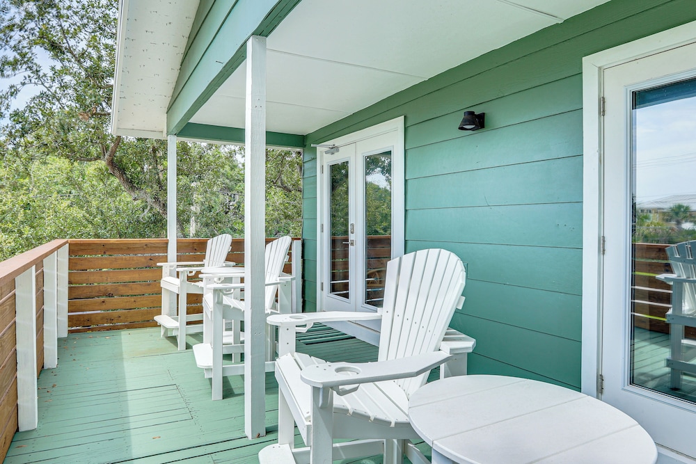 Walk to Ocean: Unit w/ Deck in Fernandina Beach!