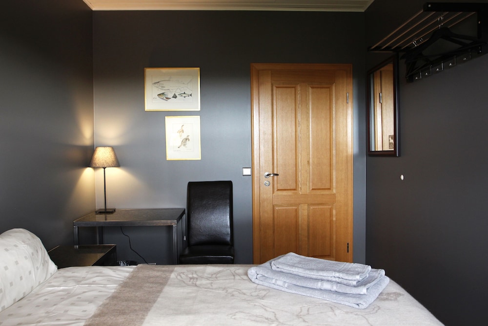 Ármót Guesthouse