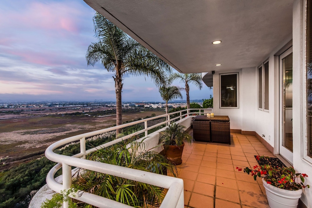 Playa Villa Mansion