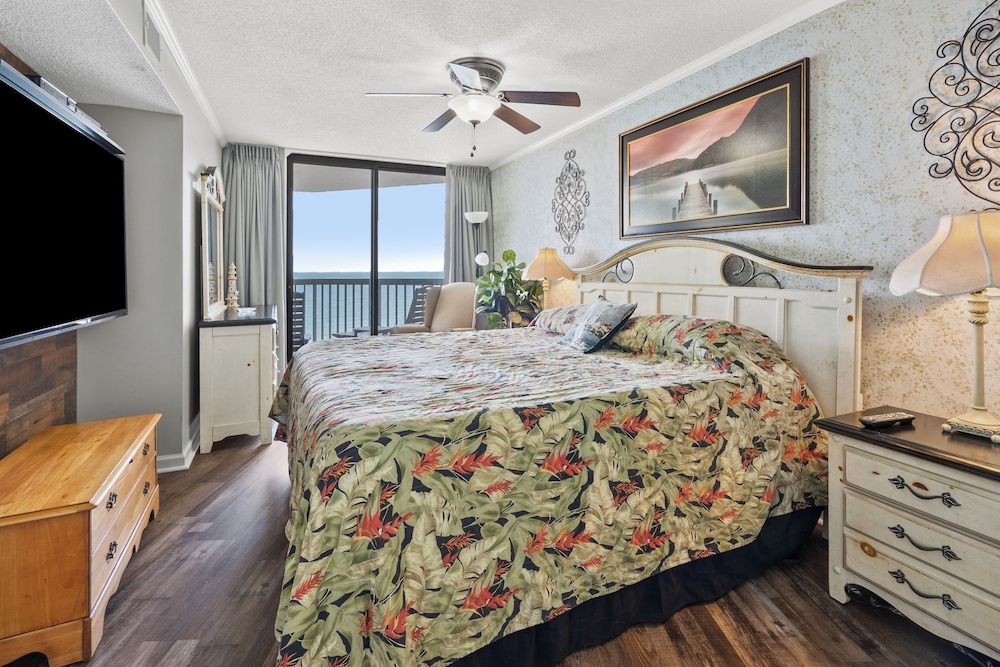 Ocean Bay Club 1404