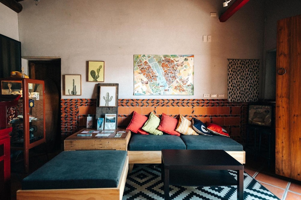 Kinba Guest House