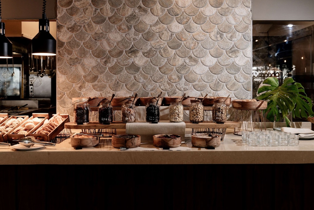 Numo Ierapetra Beach Resort Crete, Curio Collection Hilton