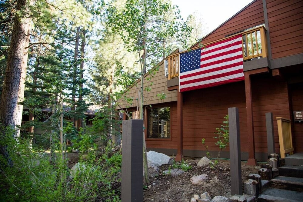 102 Standard 2 Bedroom Condo by RedAwning