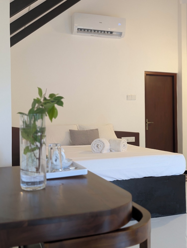 Nildiya Cottages