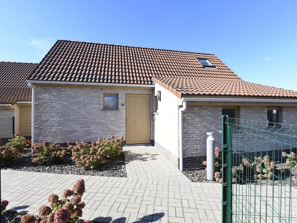 Holiday Home in Koksijde With Garden & Parking