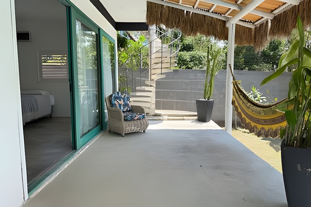 Oceana Suites Casa Algaroba
