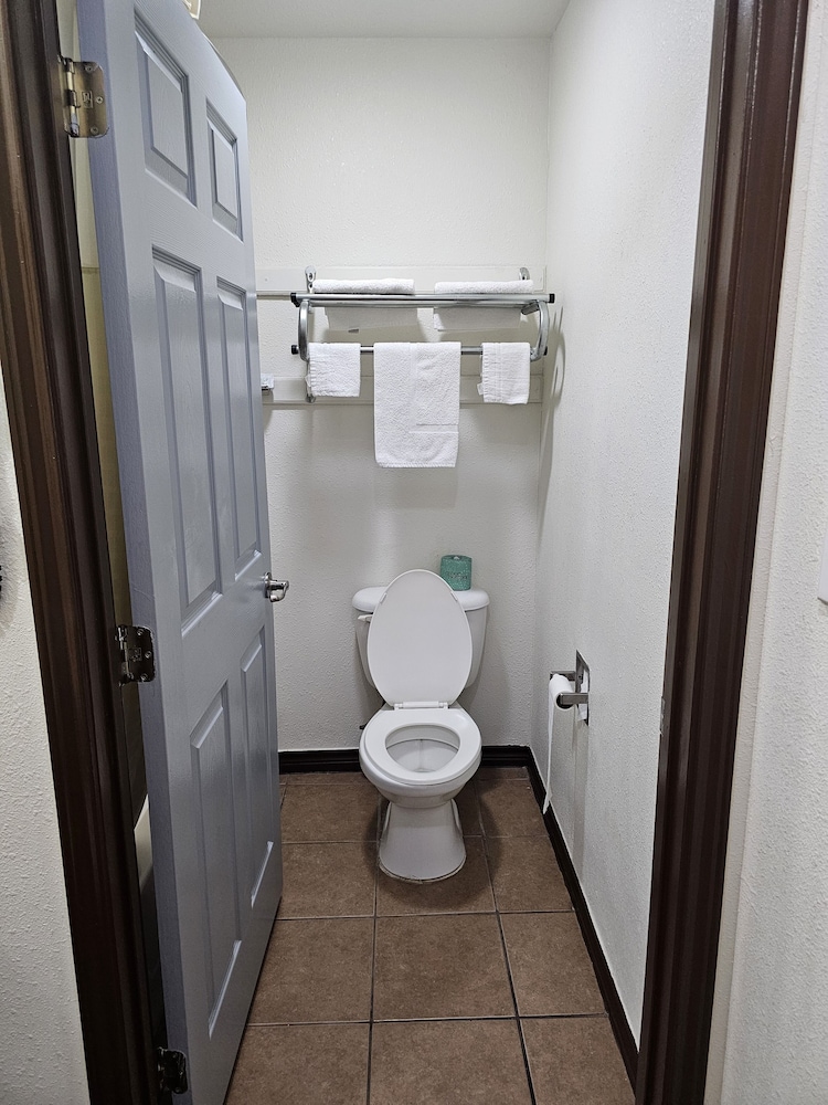 Carrizo Inn