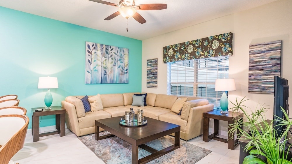 Storey Lake Resort 4 Bedroom Private Pool Townhome 4 Townhouse