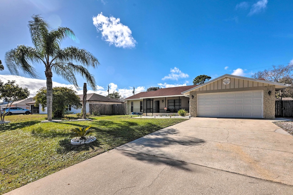 Outdoor Retreat in Edgewater w/ Private Pool view 4