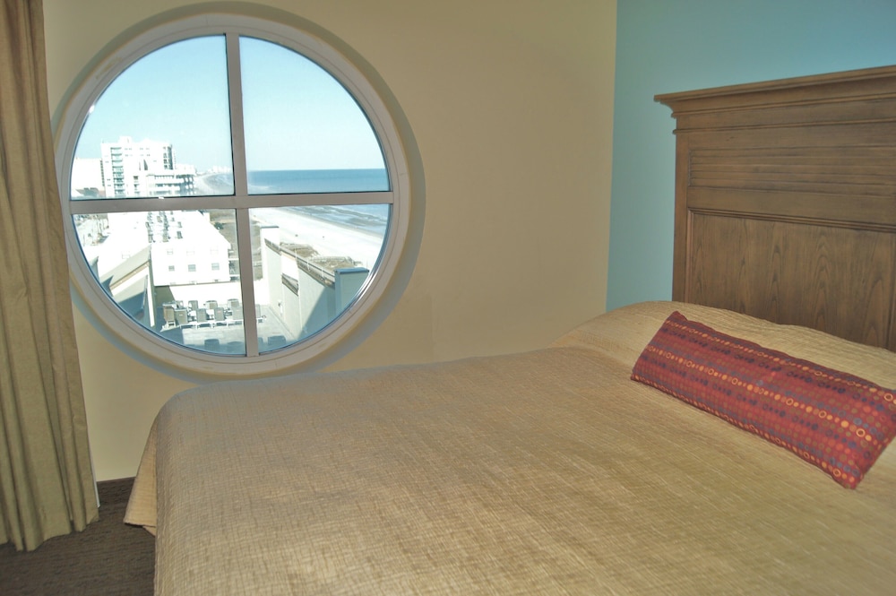 Seaside Resort 1003