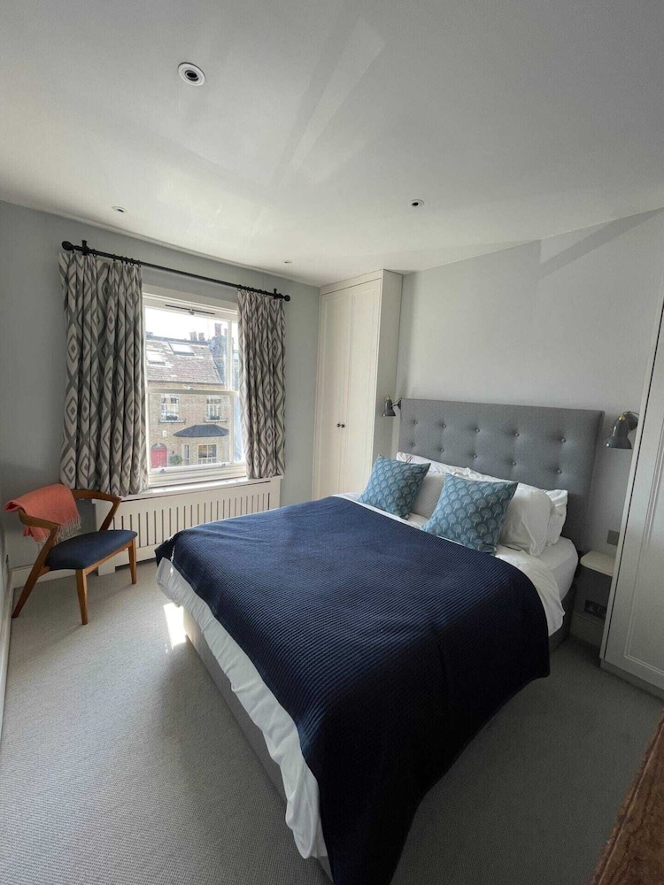 Bright & Stylish 1BD Flat - Wandsworth Town
