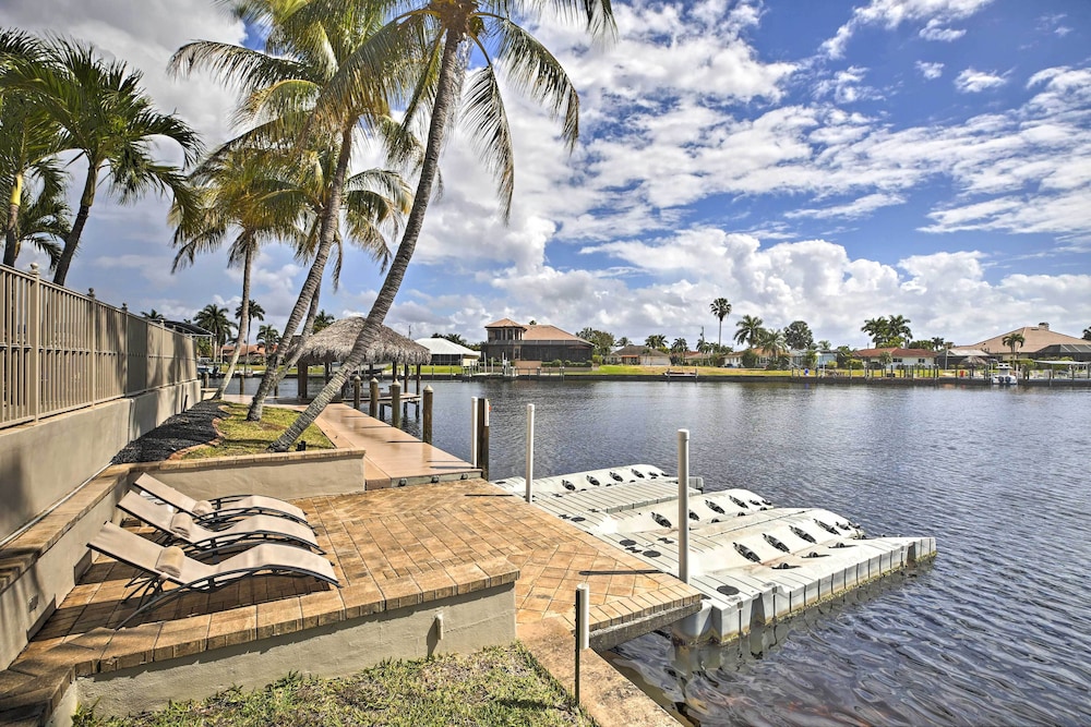 Luxe Cape Coral Escape w/ Boat Dock + Cabana!
