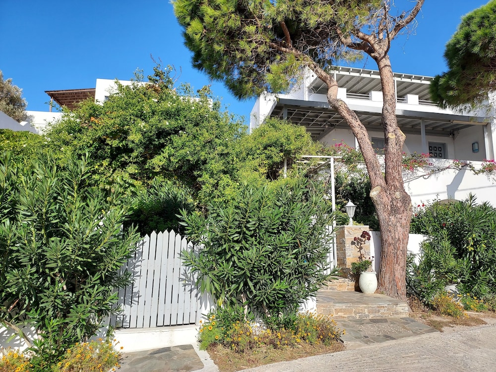 Villa Arni view 5
