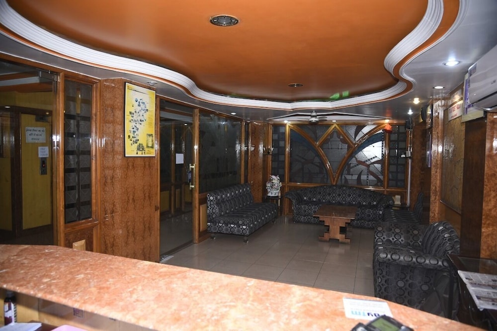 Hotel Sharda