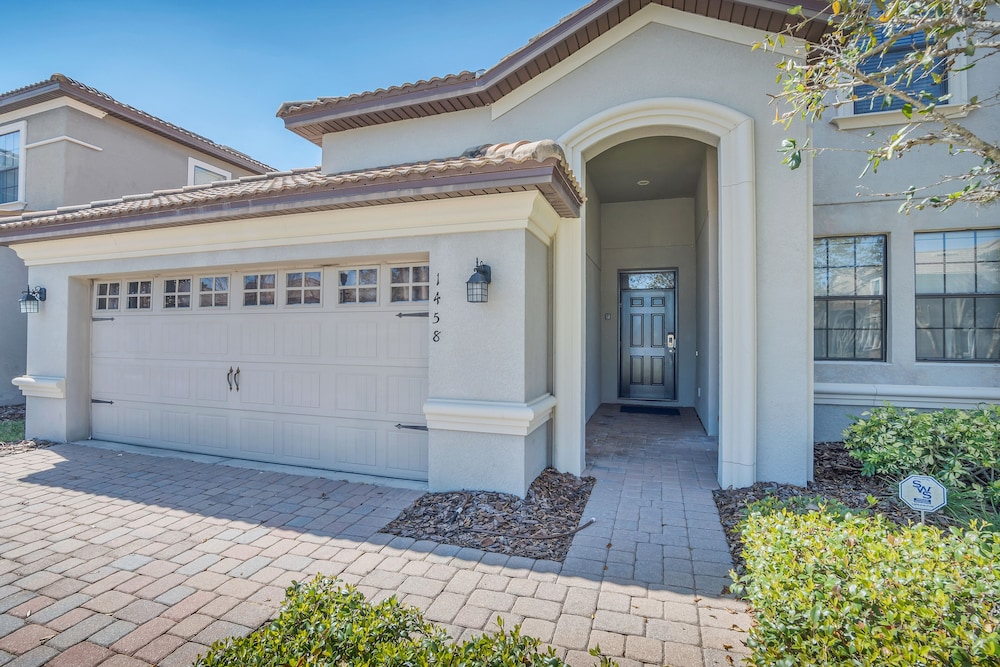 1458 Moon Valley Drive - Image 1