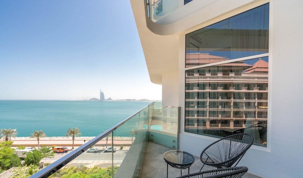 Dream Inn Apartments - Mina by Azizi