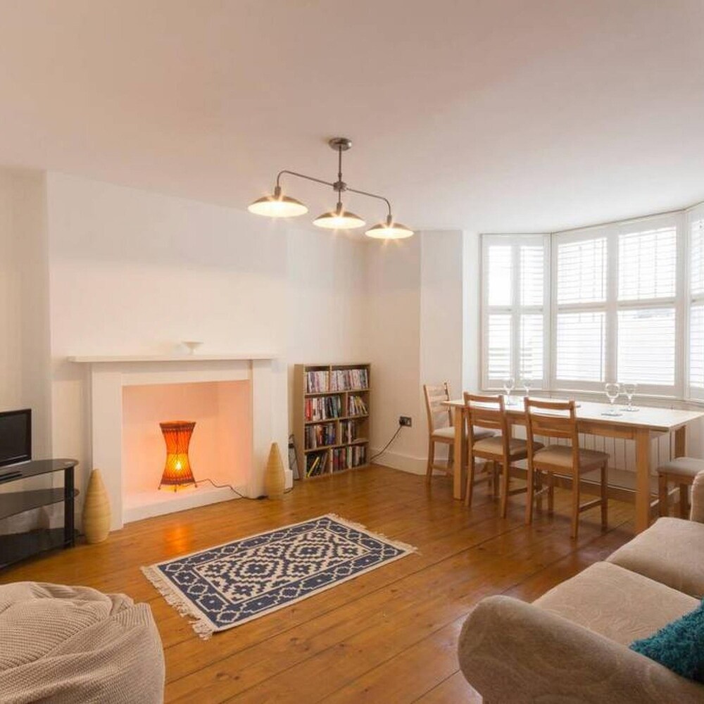 Ramsgate Vacations - Host Stay Victoria Gardens - Property Image 5