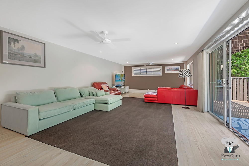 Kozyguru | Glebe | Cozy 2 Bedroom Terrace House