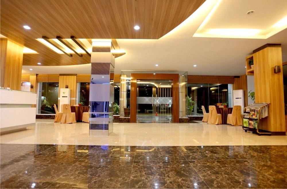 Hotel Grand Permata Hati