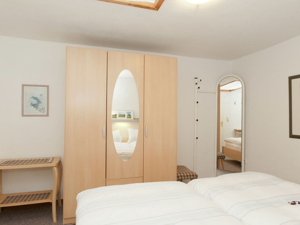 Quiet, Cozy Apartment in Menkhausen near Ski Area view 4