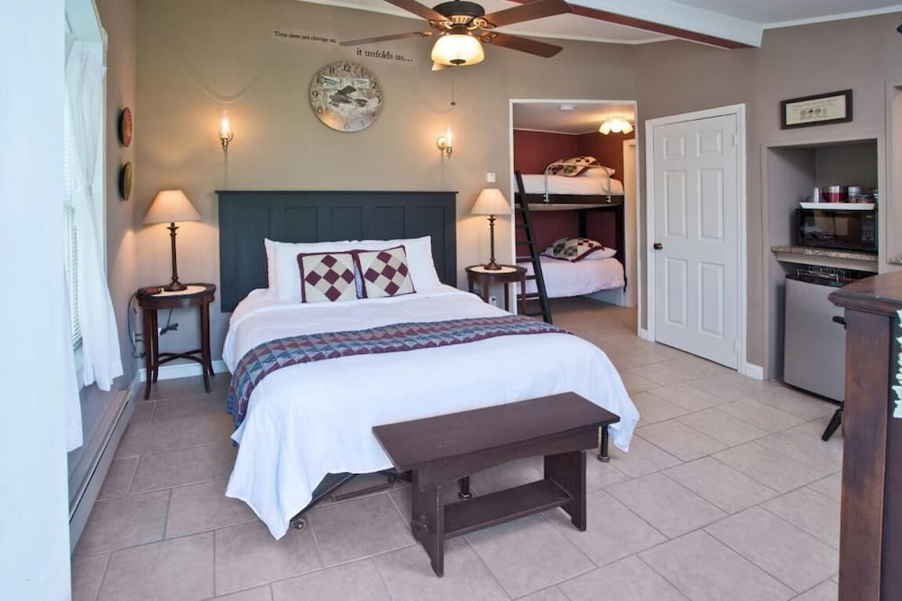 Changing Times Boutique Country Lodging
