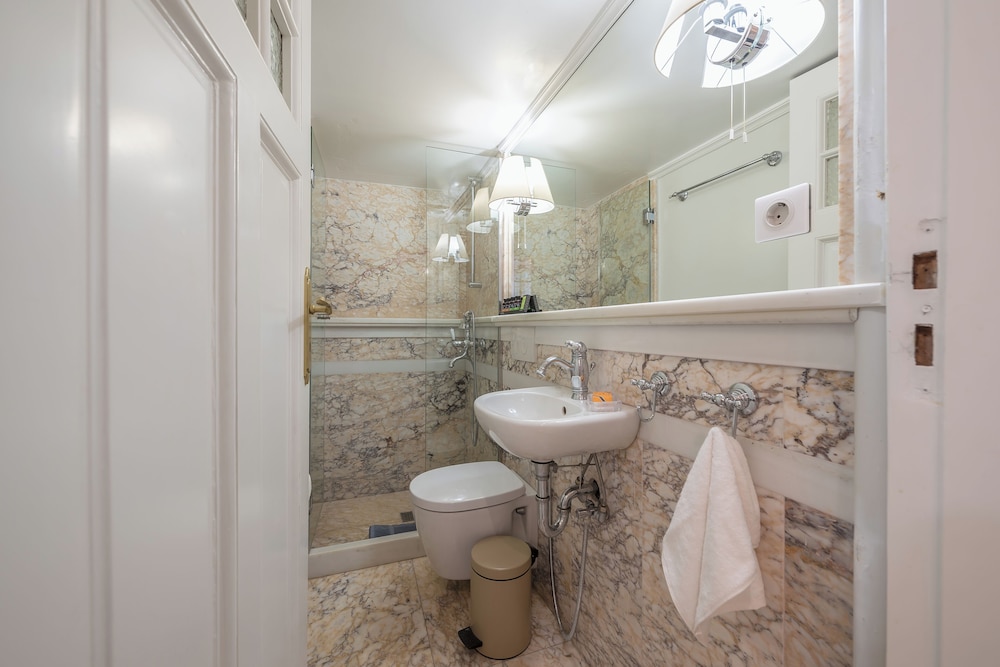 The Rare Luxury Gem in Kolonaki Sq - near Syntagma