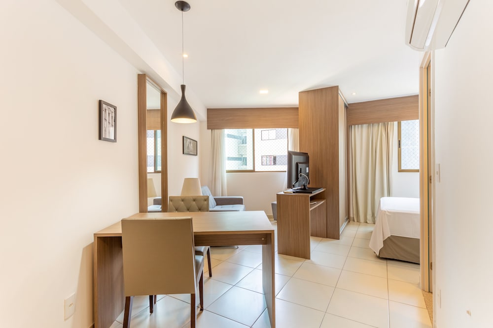 Lindo Flat no Beach Class Santa Maria em Boa Viagem view 2